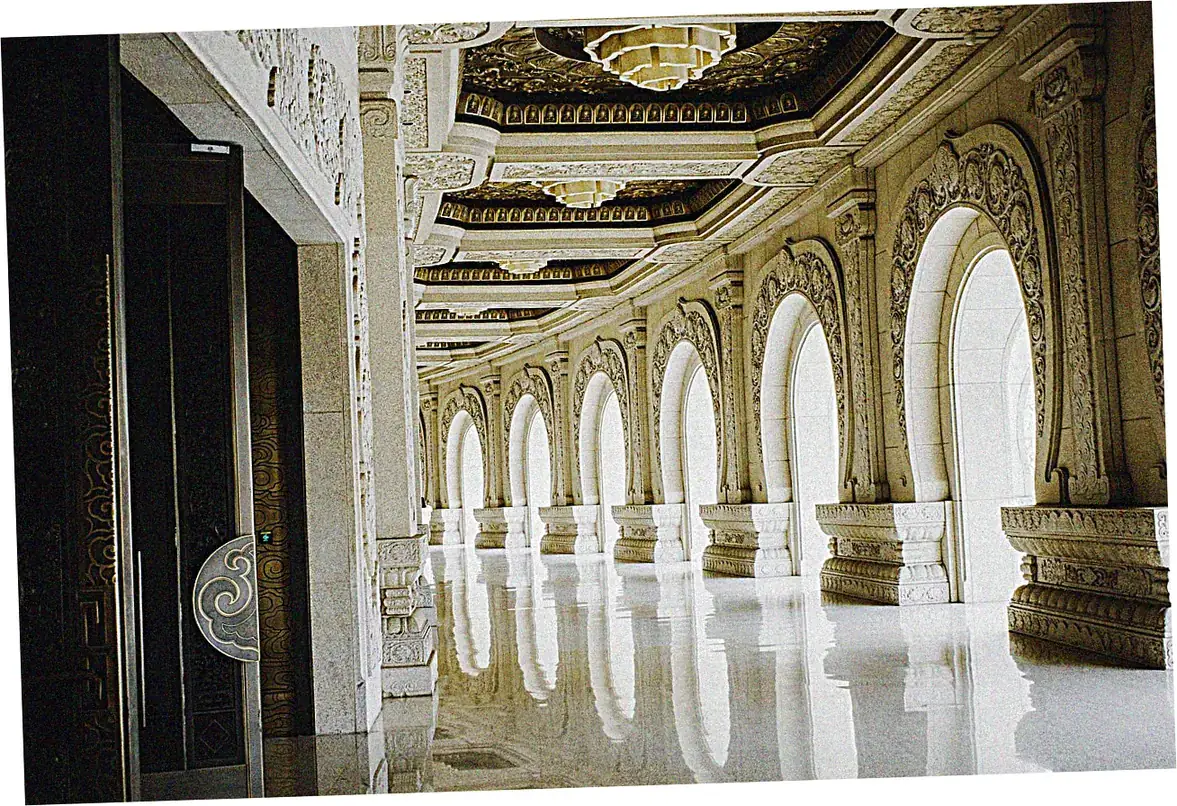 History and architecture of Aman Summer Palace