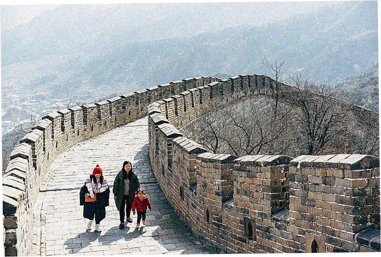Great Wall in Mongolian literature