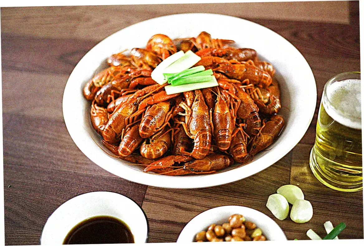 Who are the unsung heroes of Sichuan pantry staples?