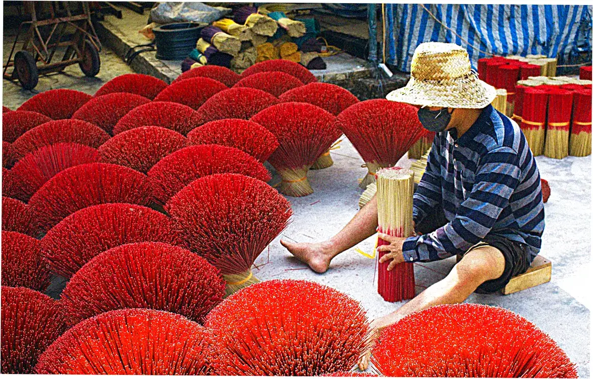 Textile Arts and Craftsmanship