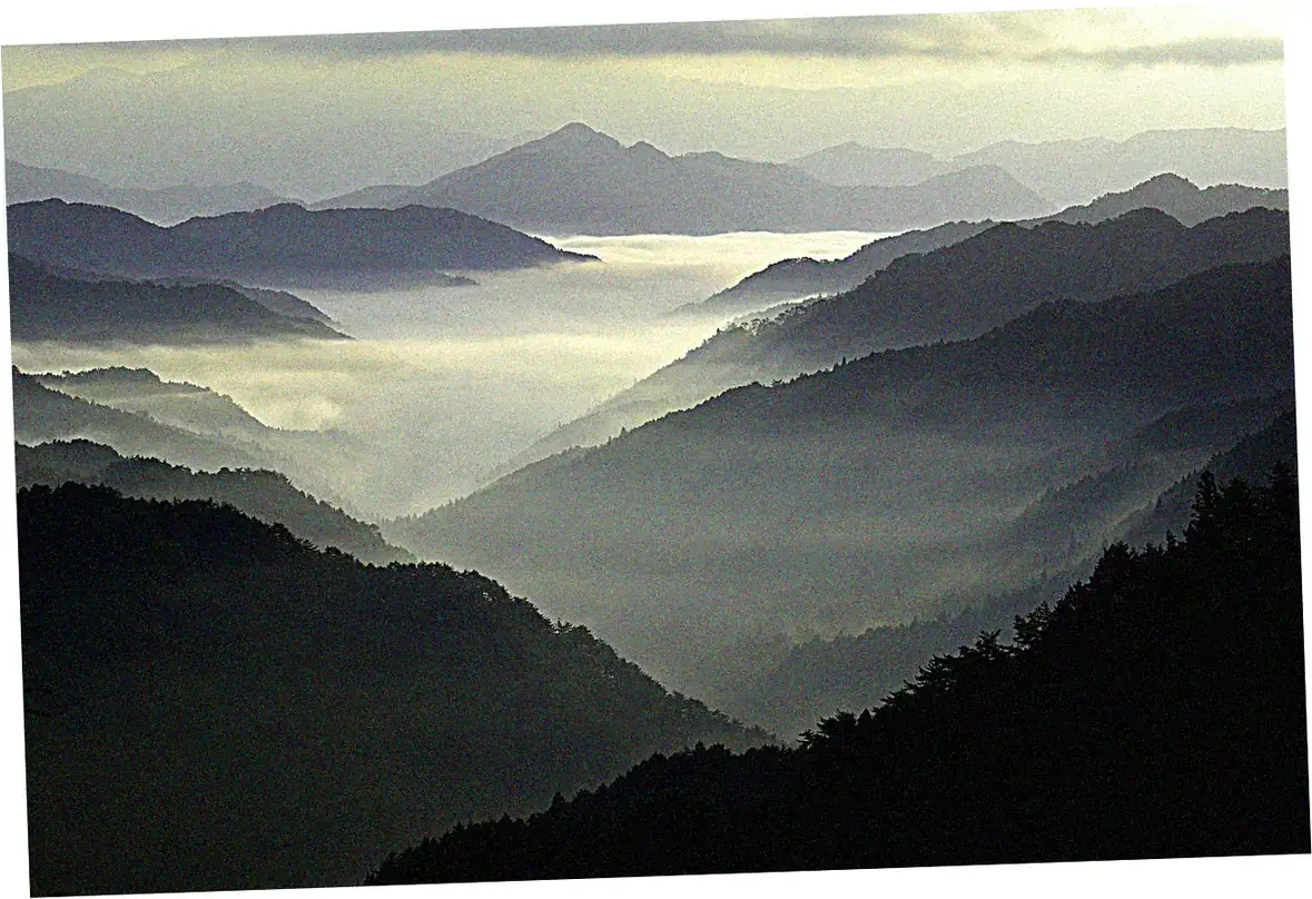 Desert Adventures - Mingsha Mountain and Crescent Lake