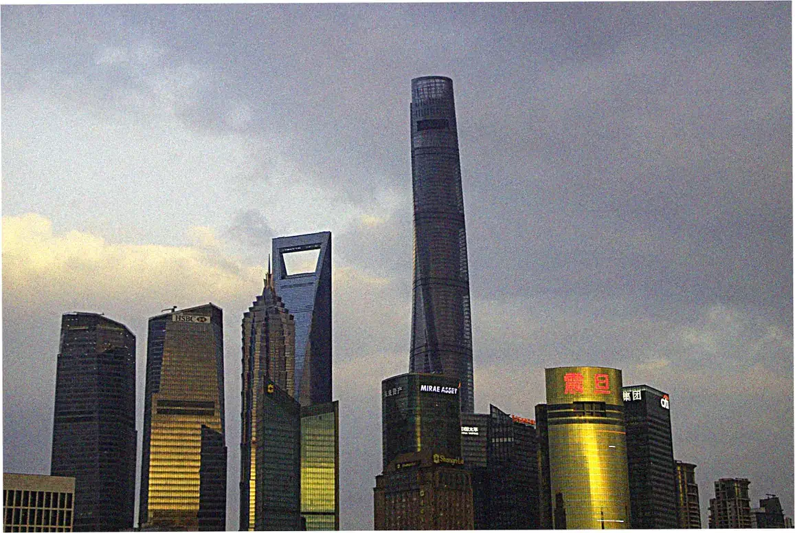 If you're looking for luxury hotels, Shanghai's 5-star experiences are amazing.