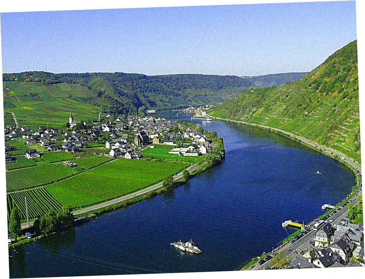 Beyond Sightseeing: The Cultural Exchange Element
