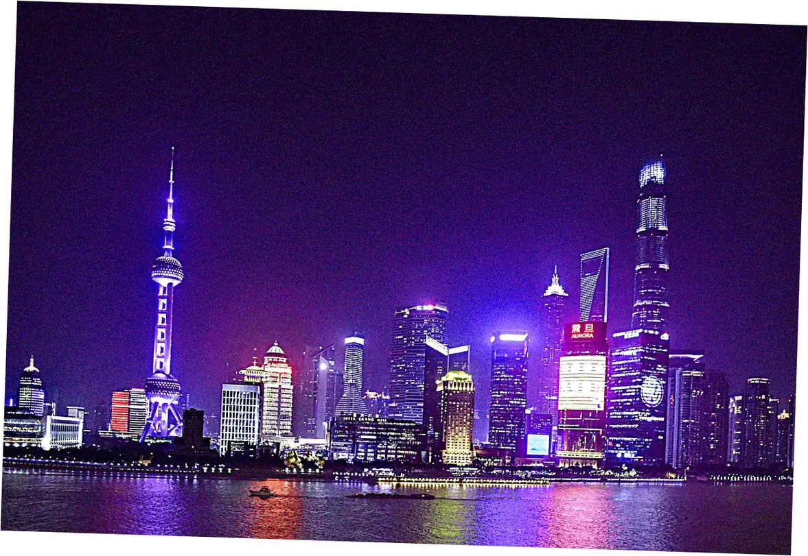 If you're looking for unusual shopping and local crafts in Shanghai