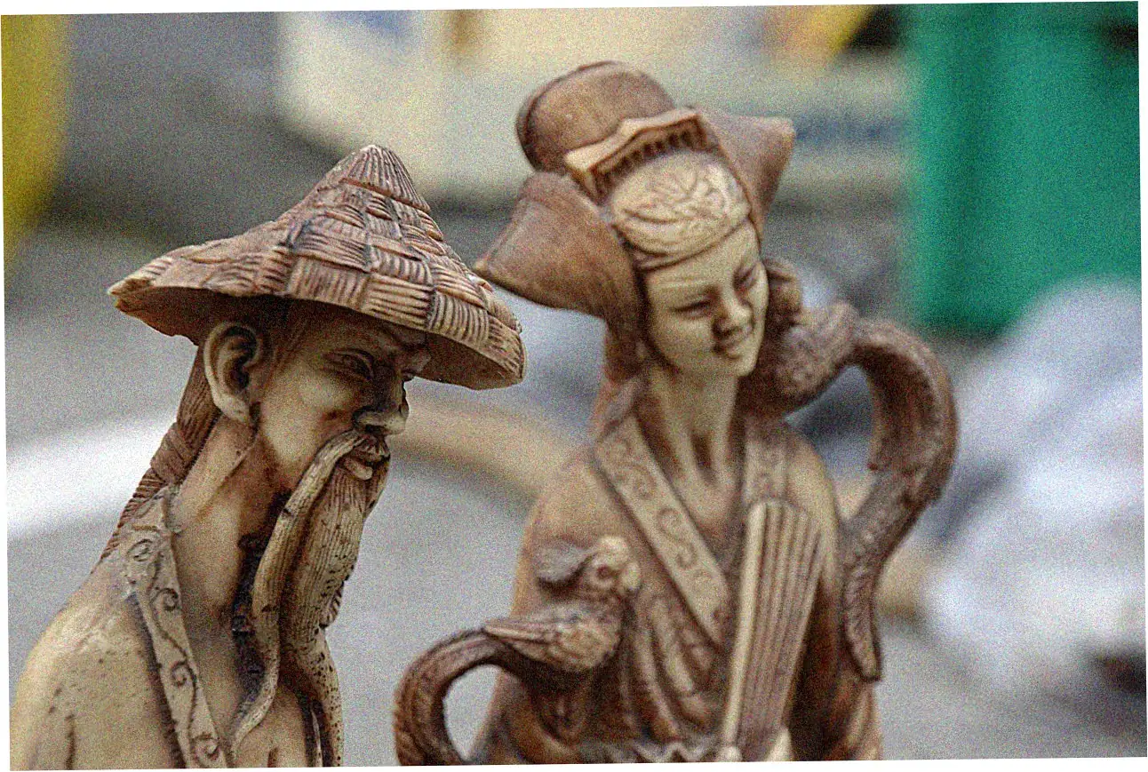 Here are some common mistakes people make during modern Moon Festival celebrations